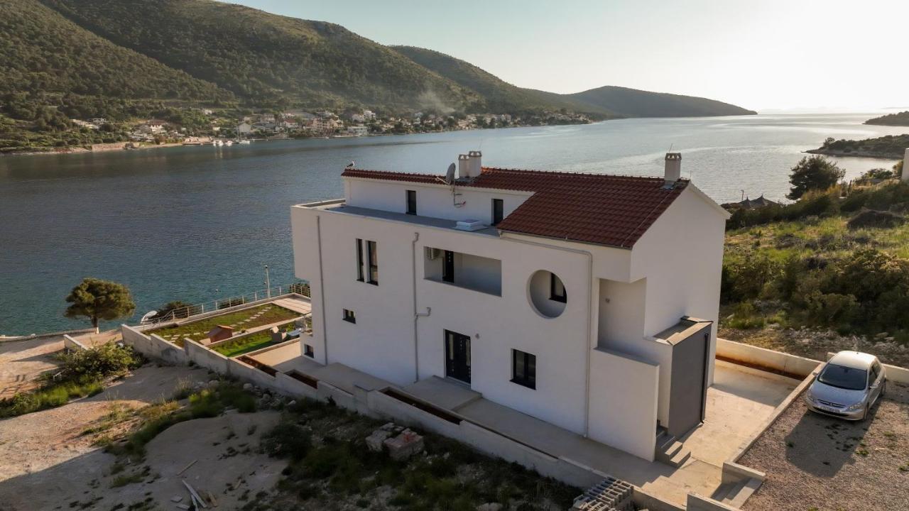 Apartments Suzy Šibenik Exteriör bild